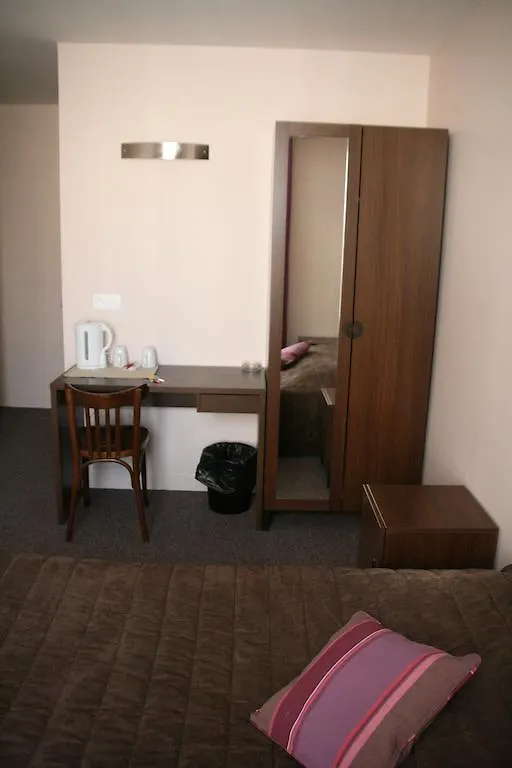 Hotell Du Roussillon Paris